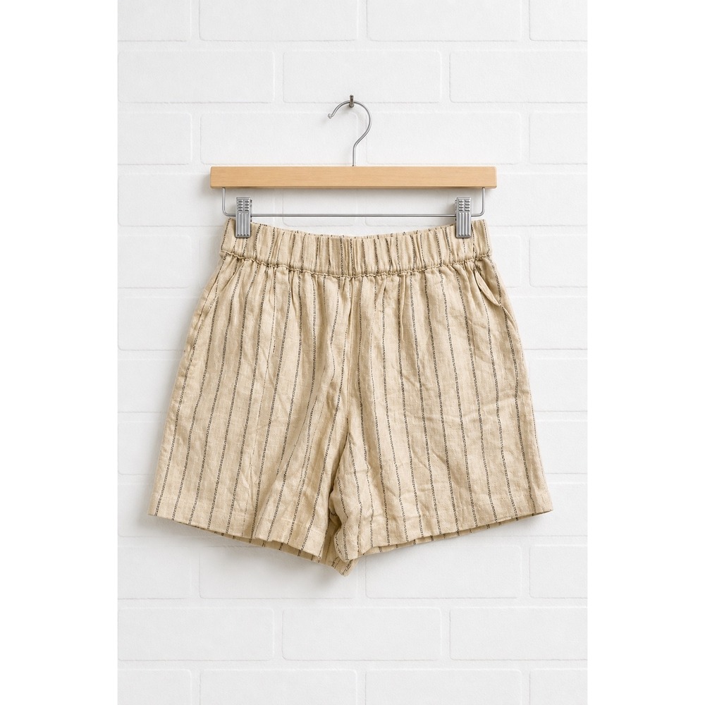 NWT BLANK NYC size Large Linen Blend Short Womens Beige Pinstripe 1894390